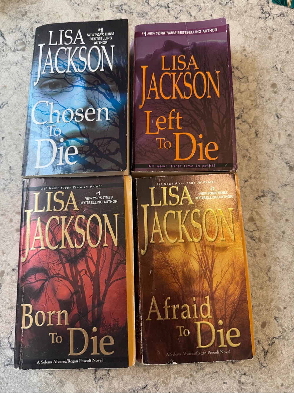 Lisa Jackson Paperback Thriller Lot - Chosen To Die Series
